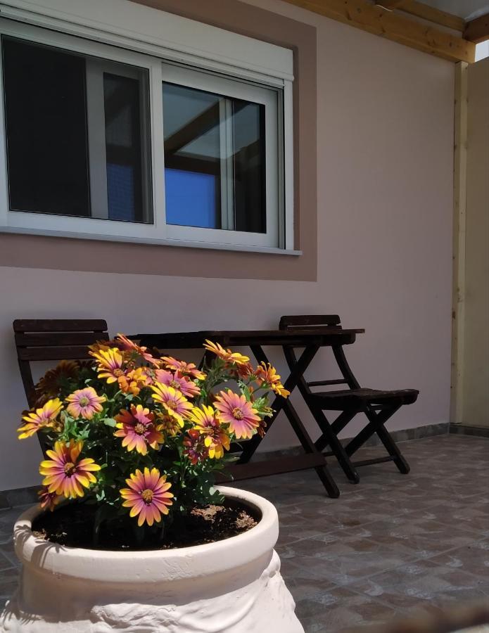 Sun And Sea 2 Elika Lakonias Apartment Exterior foto